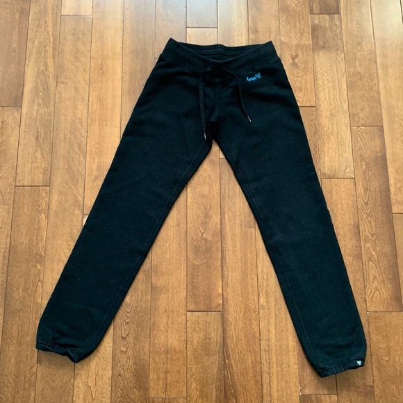 TNA Black Fleece Fitted Sweatpants - Picture 1 of 8